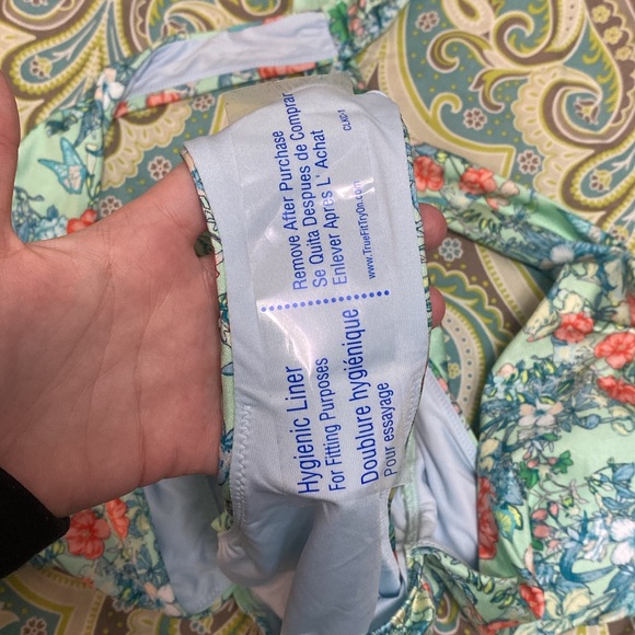 victoria’s secret swimsuit - Picture 2 of 2